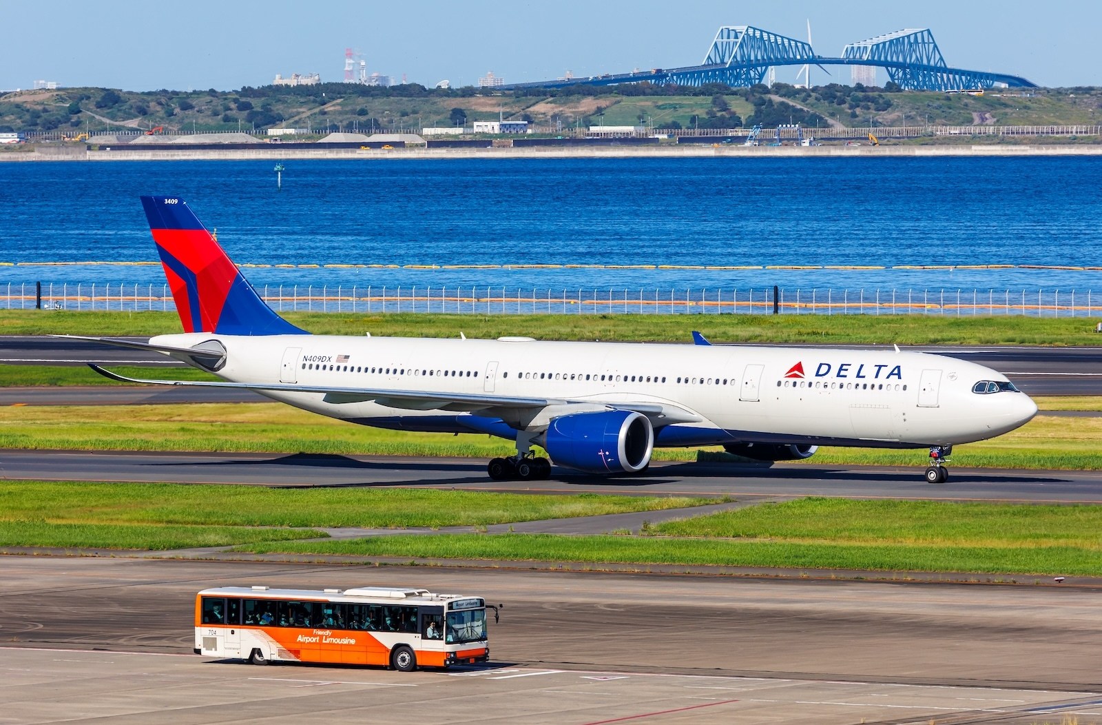 Delta A330-900neo