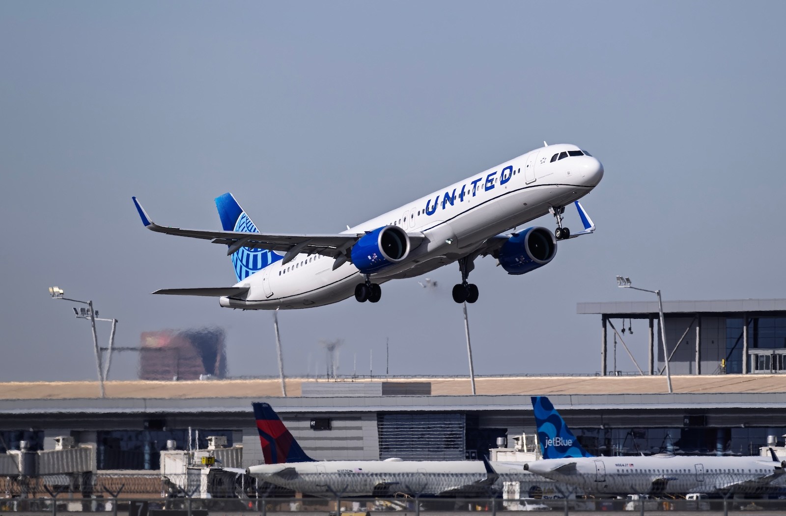 United A321neo