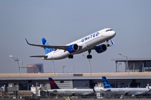 United A321neo