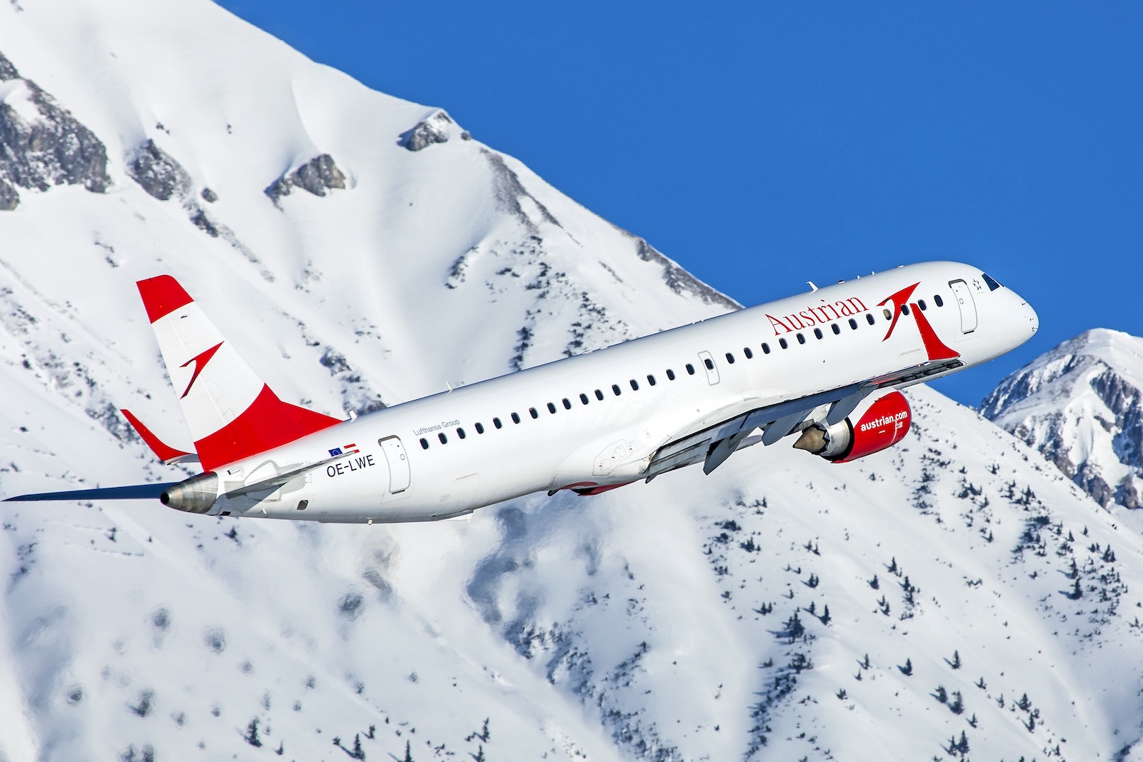 An Austrian E195