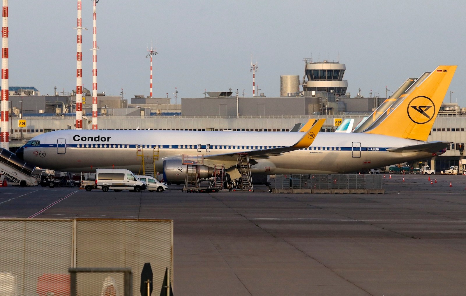 Retro Condor Livery of the Week: Condor’s Retro Look | AirlineGeeks.com