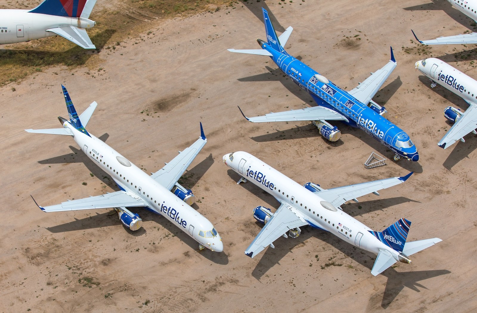 JetBlue aircraft