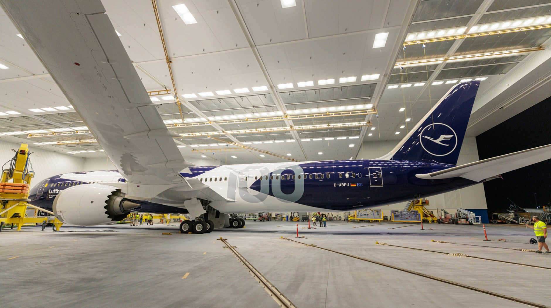 Lufthansa's 100th anniversary livery. (Photo: Lufthansa)