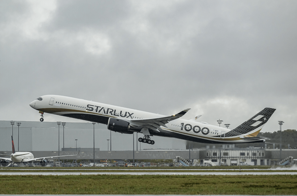 Starlux Adds First A350-1000 | AirlineGeeks.com