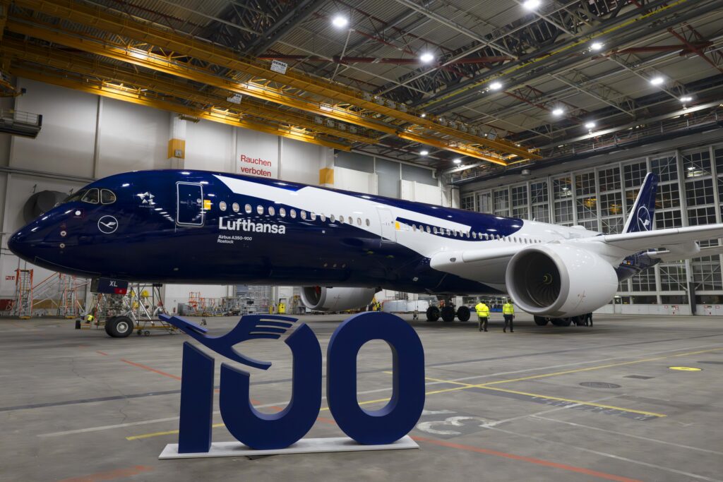 Lufthansa A350-900