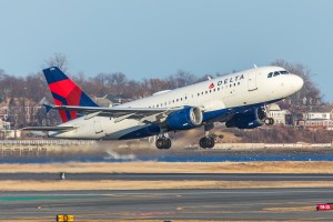 A Delta Airbus A319