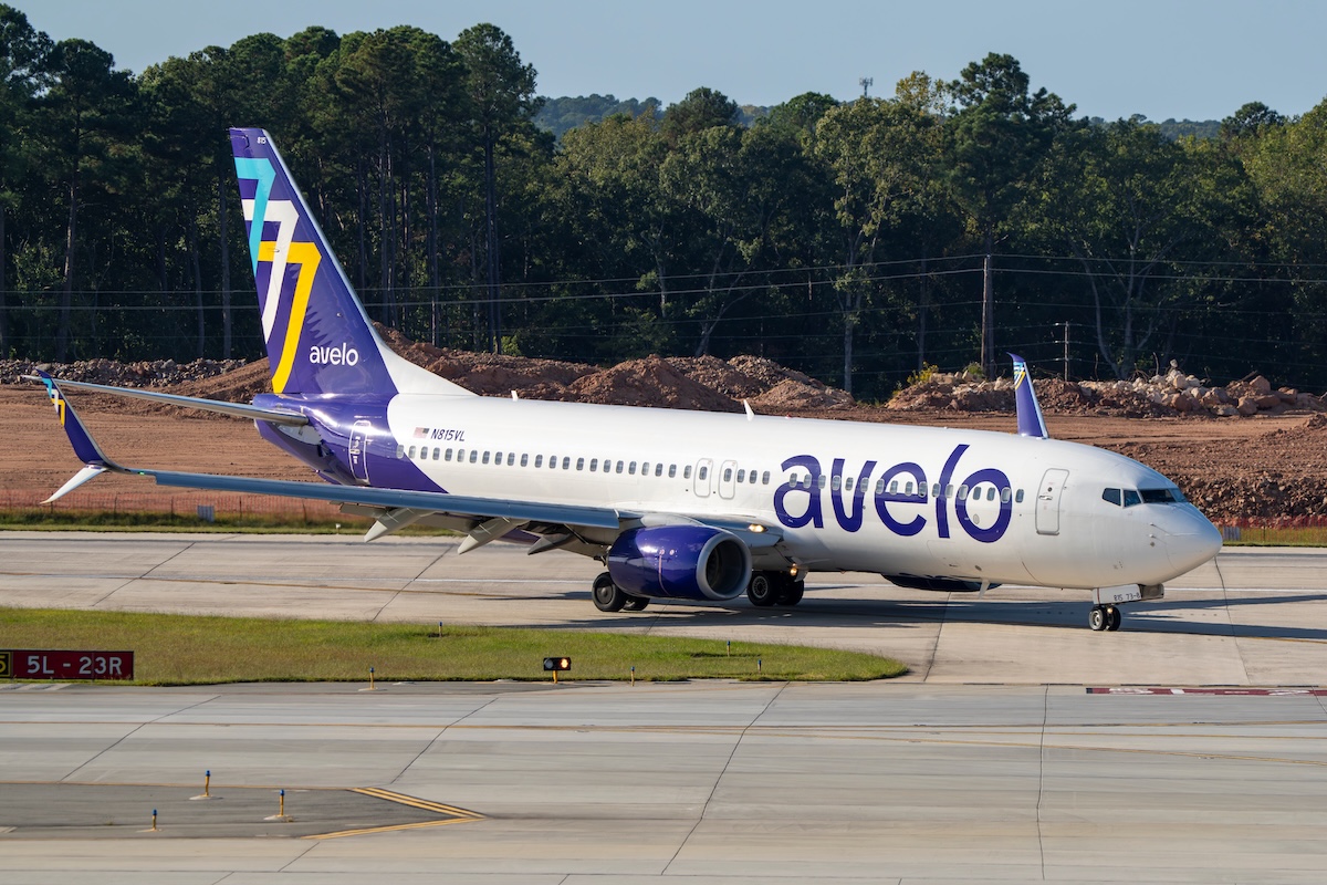 An Avelo Boeing 737-800