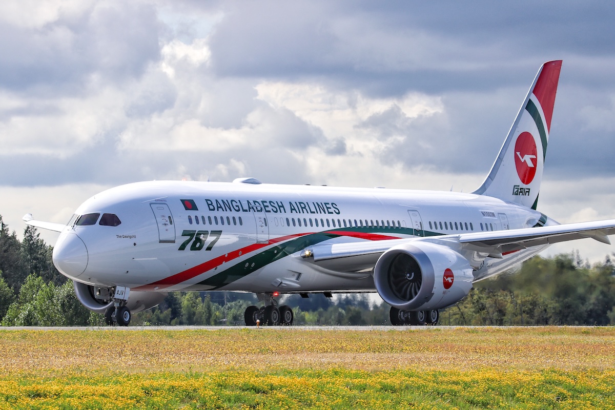 A Biman Bangladesh Boeing 787