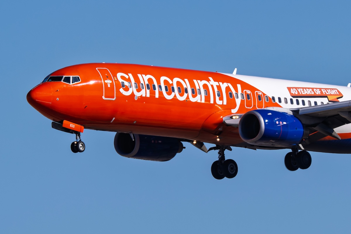 A Sun Country Boeing 737